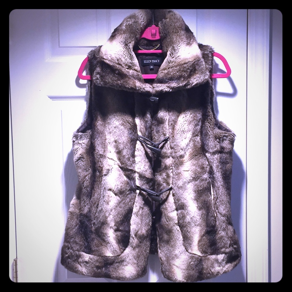 Ellen Tracy Faux Fur Vest